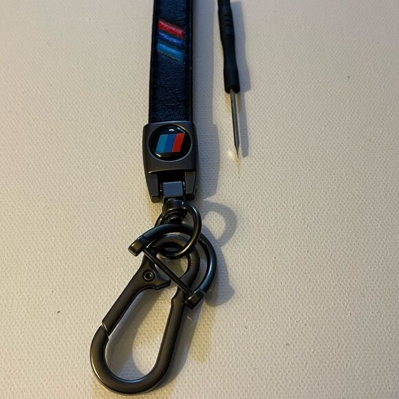 BMW Motorsports Keyfob Keychain in Black Leather NWT - Picture 2 of 4